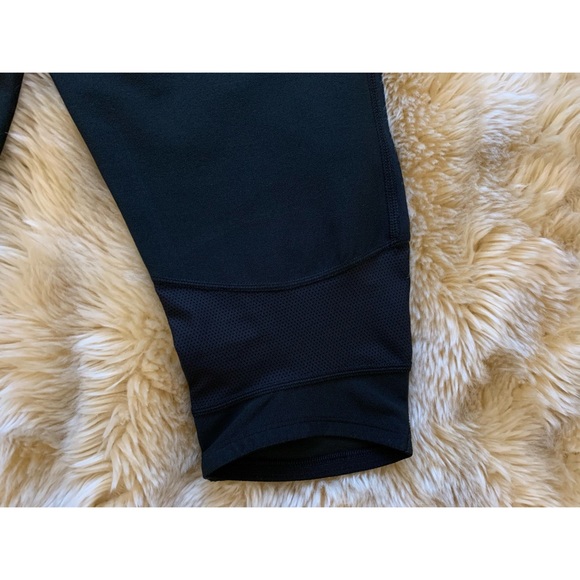 NWOT Nike Dri-Fit Capri Leggings - Picture 7 of 12